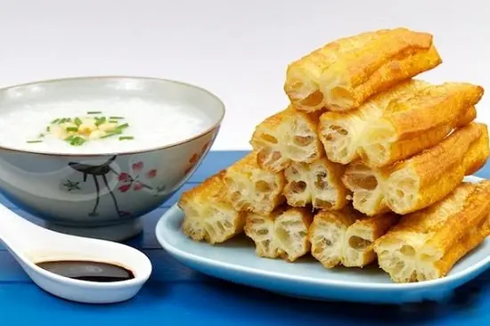 Quẩy nóng giòn ngon