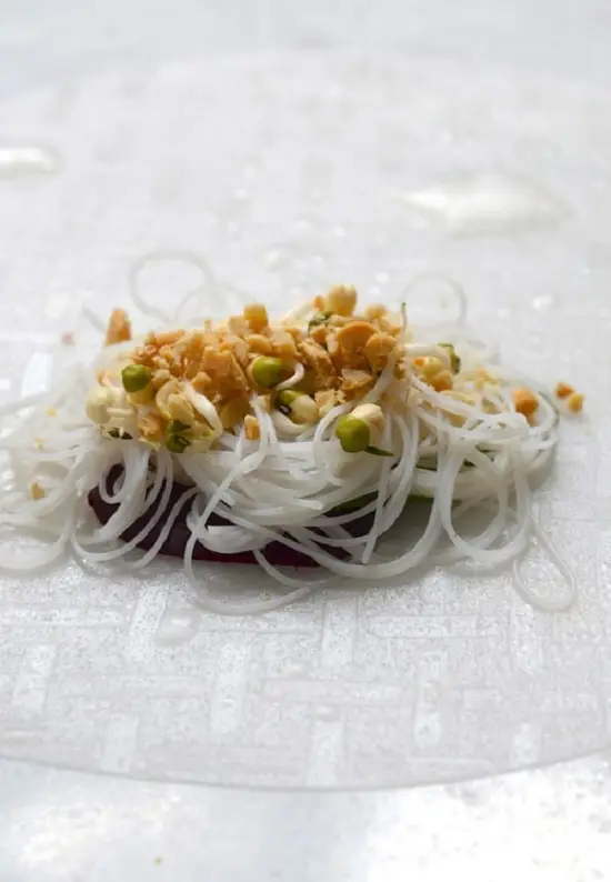Các bước thực hiện món rau củ cuộn 2