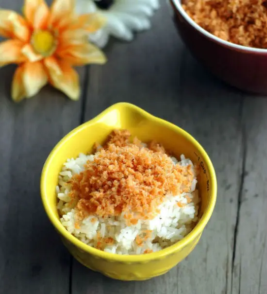 ruoc-ca-hoi-cho-be-la-mieng-hay-an-1