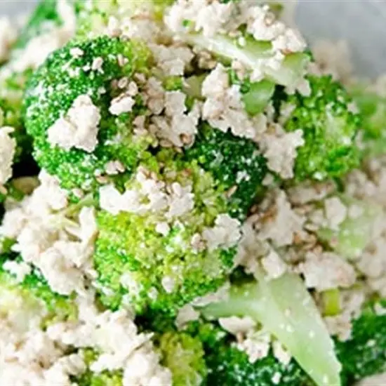 salad bông cải xanh đậu phụ
