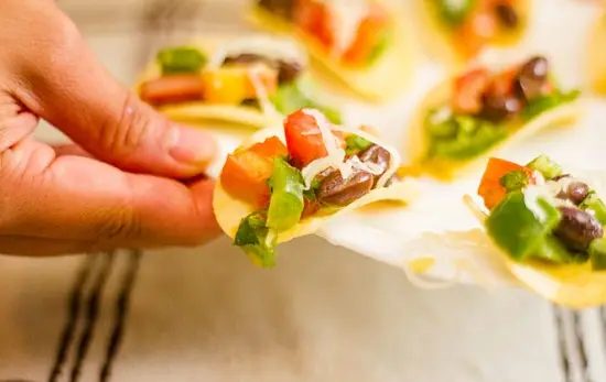 thưởng thức salad snack khoai tây