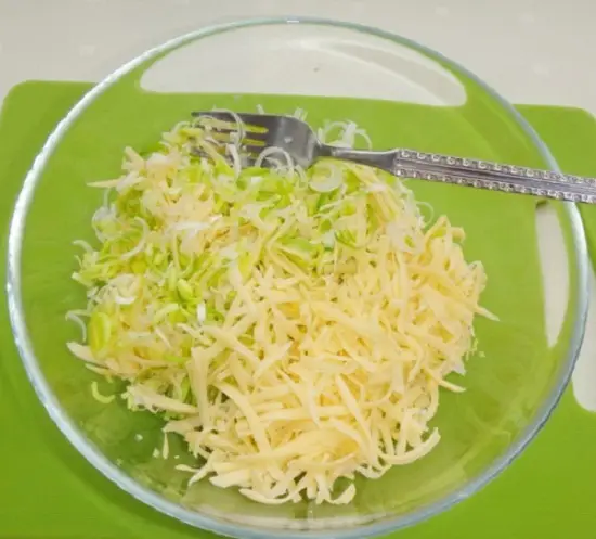 salad tỏi tây cách làm
