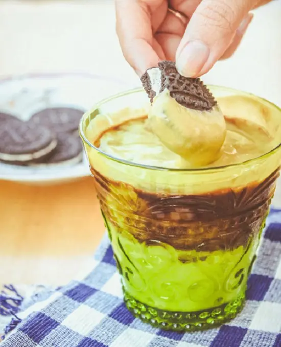 ăn sinh tố với bánh oreo