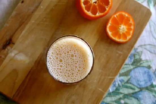 Cách làm sinh tố cam chanh giàu vitamin C giải khát ngày hè 4