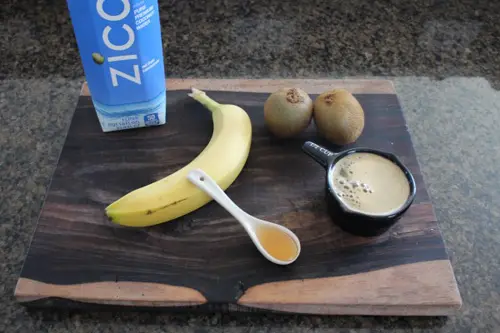 Cách làm sinh tố chuối kiwi đã ngon lại còn bổ dưỡng