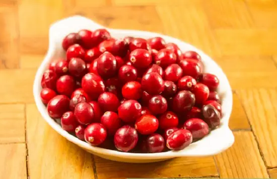 Cách làm sinh tố chuối việt quất thơm ngon 1