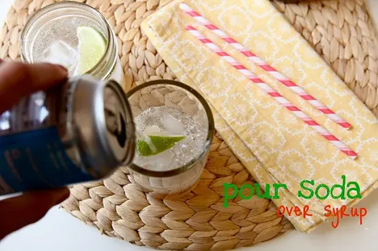 Cách làm siro gừng để pha chế soda tại nhà 8