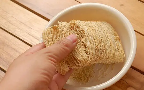 gỡ nhỏ lúa mì vụn