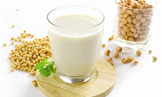 Cách làm sữa đậu nành bằng máy xay