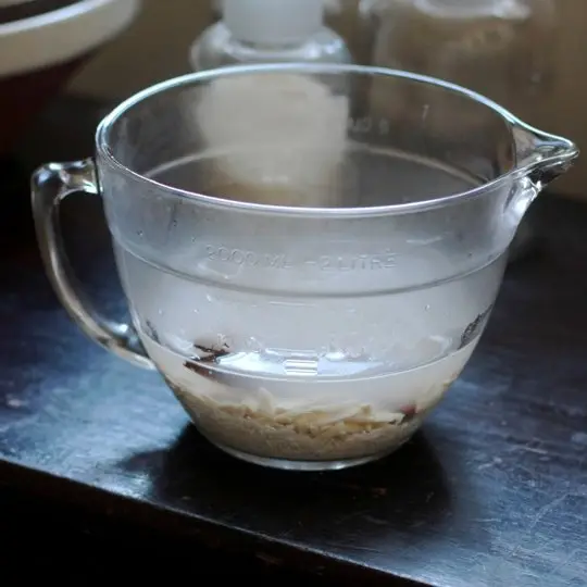 Cach lam sua gao Horchata giai khat ngay he 1