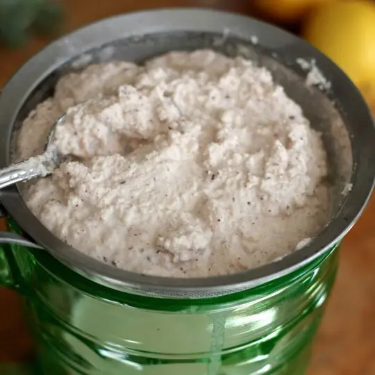 Cach lam sua gao Horchata giai khat ngay he 4