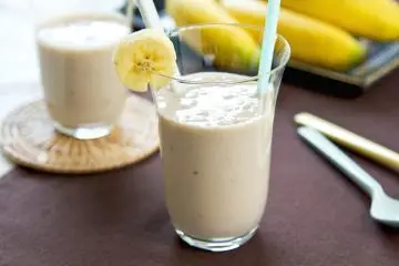 Cách làm sữa lắc hương chuối thơm ngon