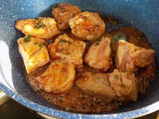 cách làm sụn heo rim mật ong
