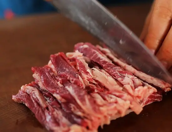 Cách làm sườn bò bằm nướng ngon tuyệt 4