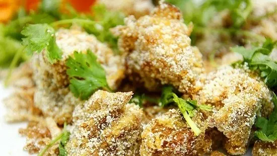 Cách làm sườn sụn rang muối đơn giản tại nhà