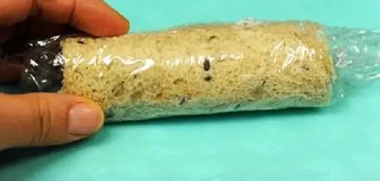 cuộn bánh lại