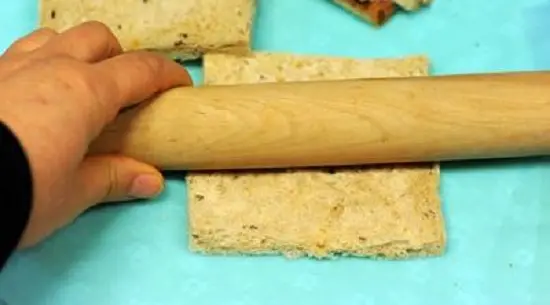 cán cho bánh mỏng