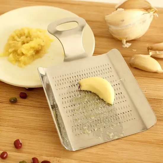 Chuẩn bị nguyên liệu làm thịt ba chỉ nướng mật ong 1