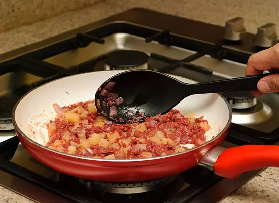 xào thịt bò băm