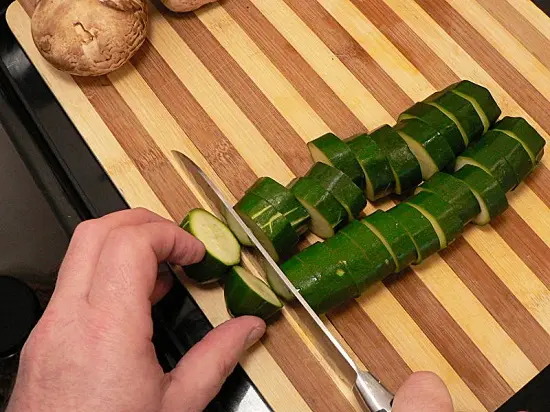 Cách làm món thịt bò nướng rau củ bổ dưỡng 9