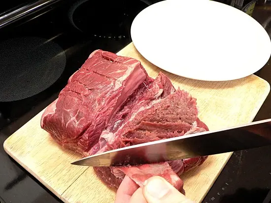 Cách làm món thịt bò nướng rau củ bổ dưỡng 3