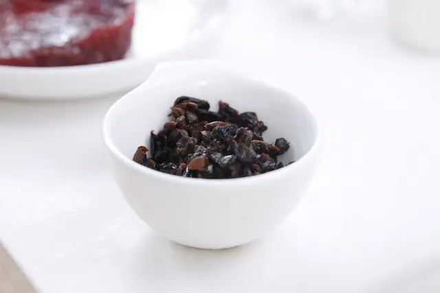Cách nấu thịt bò xào mướp đắng ngon cơm cho cả gia đình 6