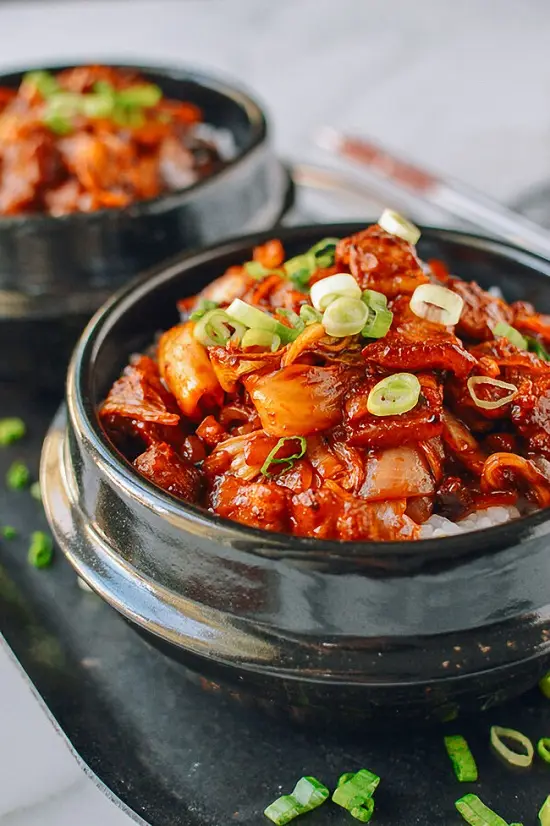 Cách làm thịt heo xào kim chi ngon tuyệt đỉnh
