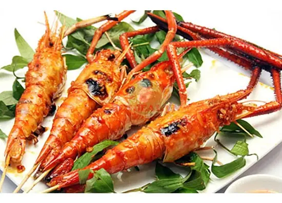 Cách làm tôm càng nướng dùng với nước sốt me