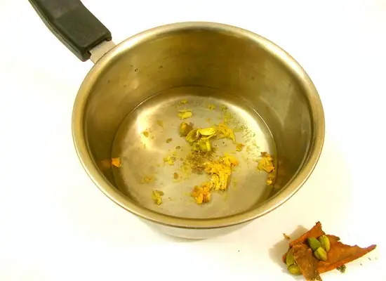 Cách làm trà gừng thơm ngon độc đáo 1