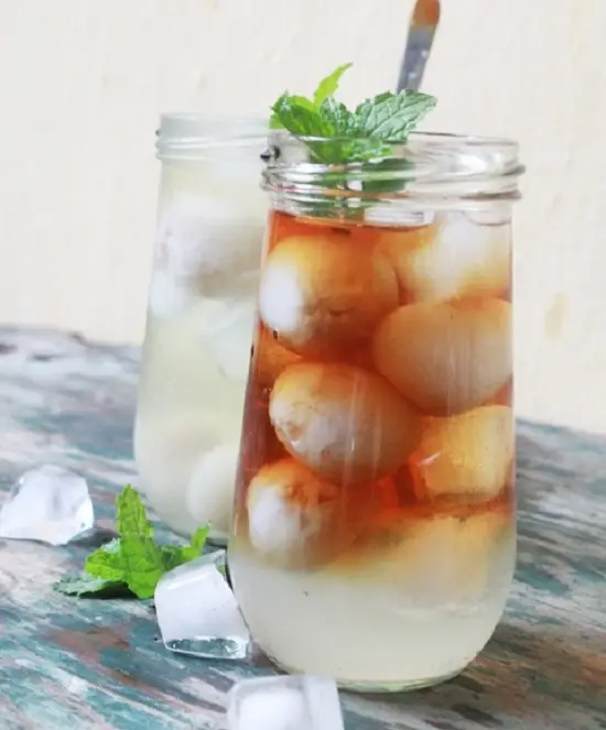 Công thức pha trà vải đơn giản thanh mát