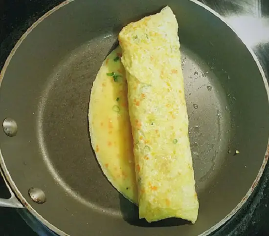 cuộn trứng lại