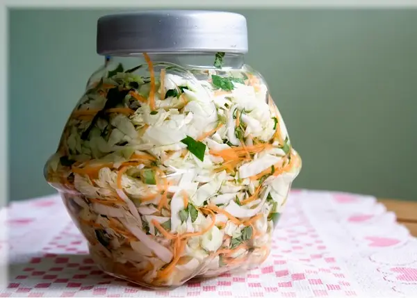 Cách muối dưa bắp cải nhanh mà ngon
