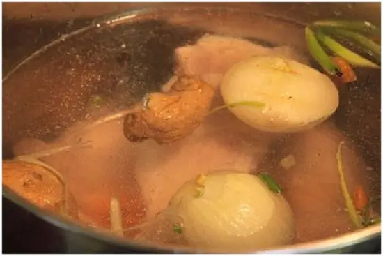 bún bò viên cùng gân