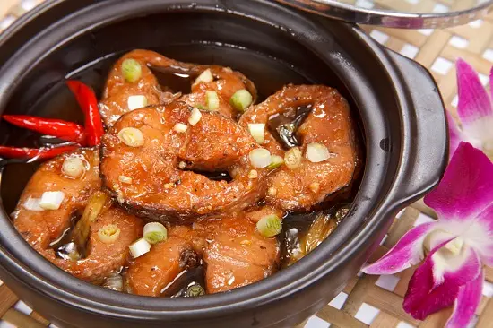 Cách nấu cá lóc kho tộ