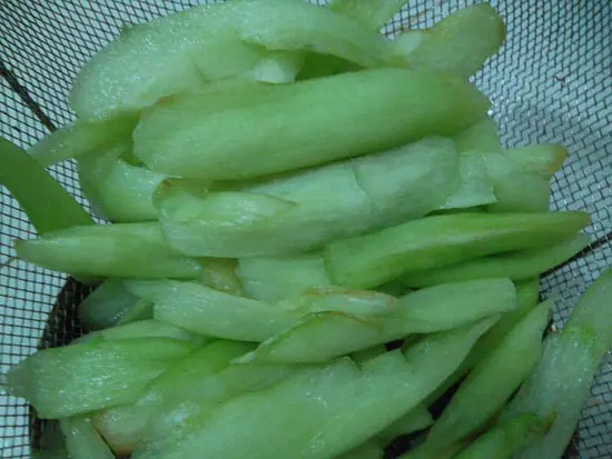canh-ca-nau-roc-mung-1