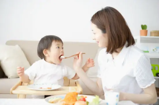 Cách nấu cháo ăn dặm cho bé khỏe bé thông minh