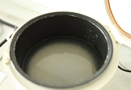 nấu cháo gà sơ chế 1