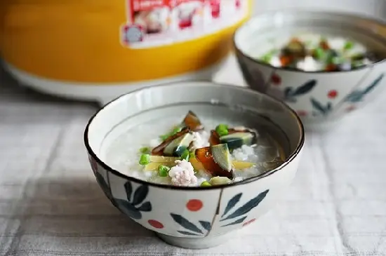 cháo tôm thịt thơm ngon bổ dưỡng