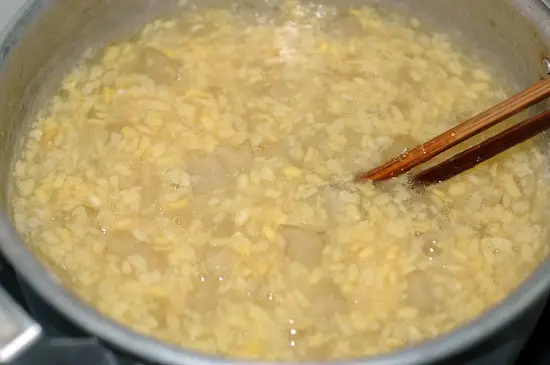 thêm cùi bưởi vào chè