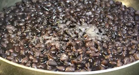 cach-nau-che-dau-den-ngon-6