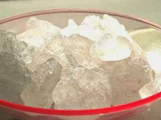 Cách nấu chè nha đam đường phèn -1