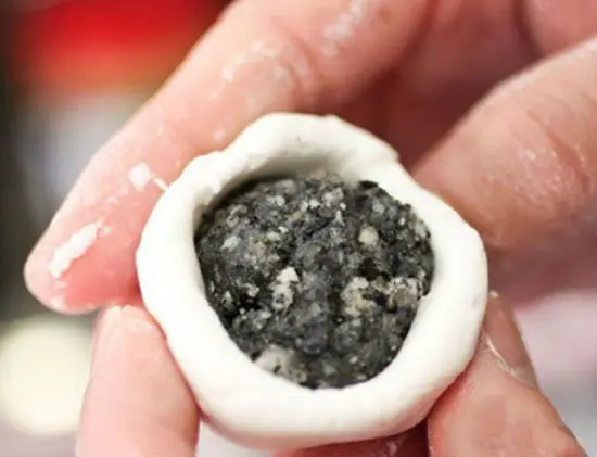 Cách nấu món chè trôi nước nhân vừng đen -6
