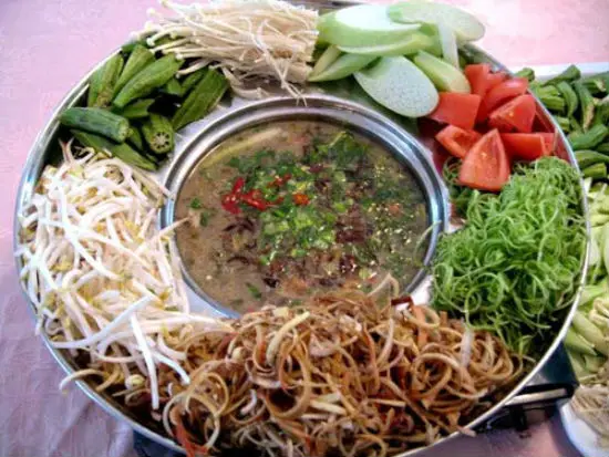 Các bước nấu lẩu cá kèo lá giang