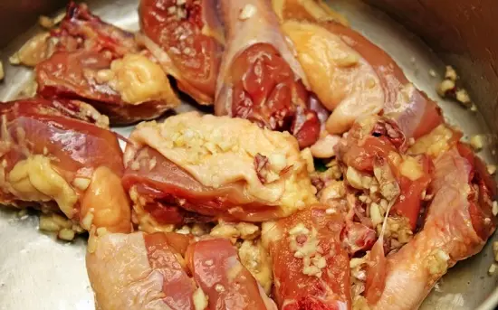 học cách nấu lẩu gà lá giang