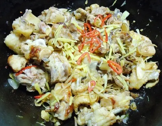 cách nấu lẩu gà lá giang nhanh
