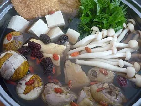 cach-nau-lau-ga