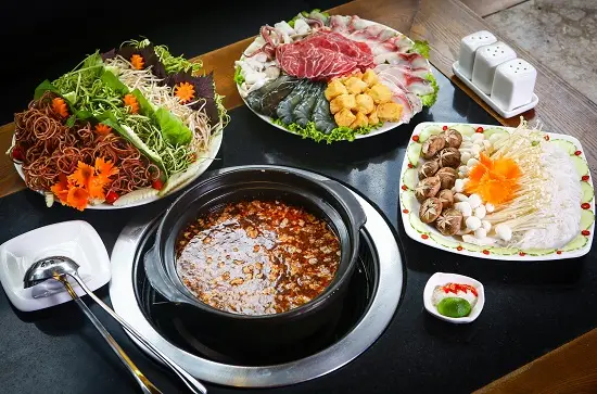 cách nấu lẩu hải sản tại nhà