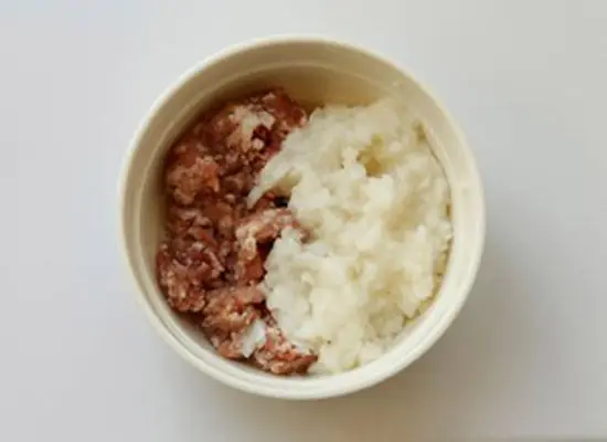 Cách nấu món ăn ngon: Thịt viên nấu củ từ