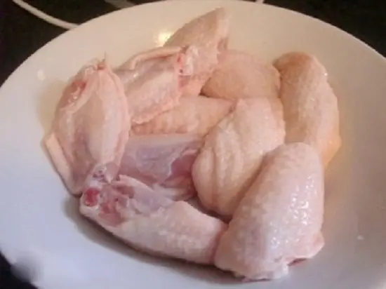 cánh gà rửa sạch