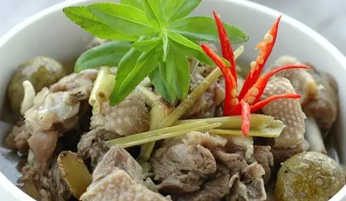 Cách nấu món vịt om sấu ngon đậm đà